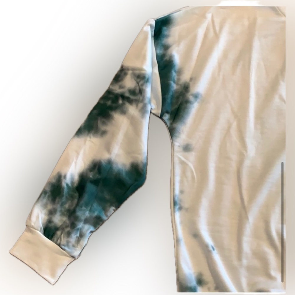 Green & White Tie-Dye Crewneck Sweatshirt - Picture 3 of 5